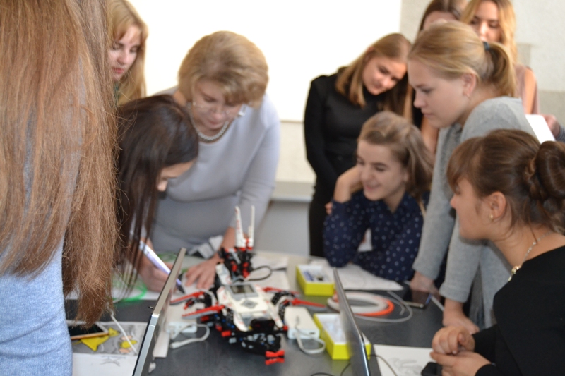 Опановуємо технологiї